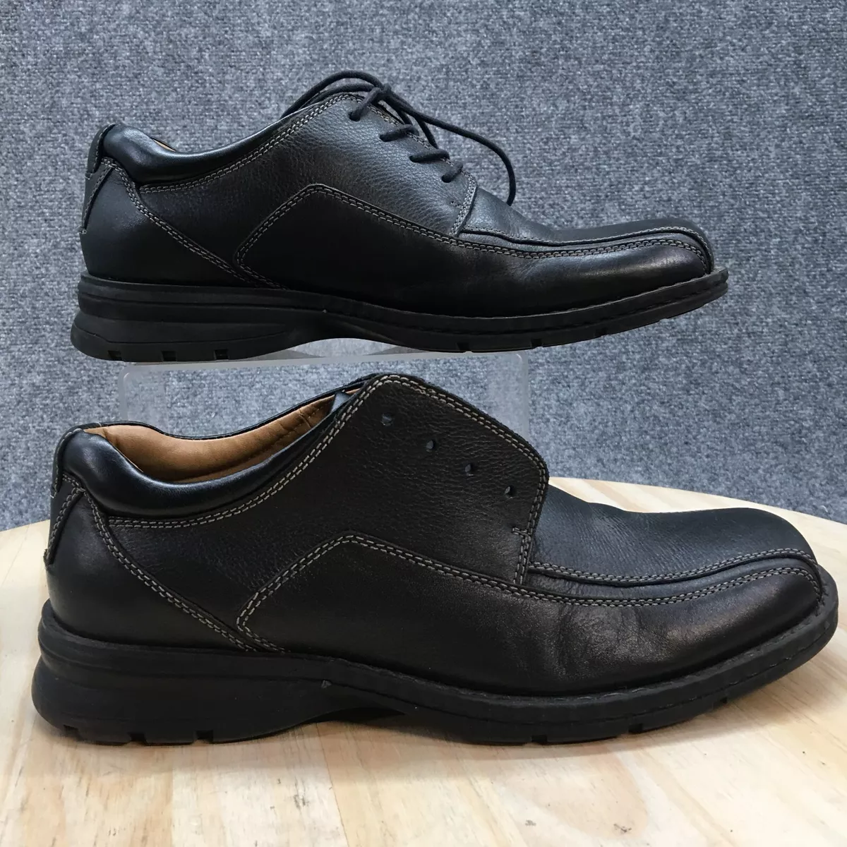 black dockers shoes