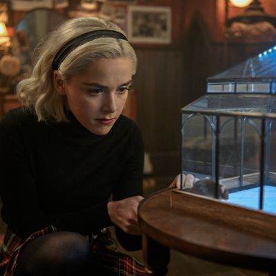 chilling adventures of sabrina season 2 episode 7