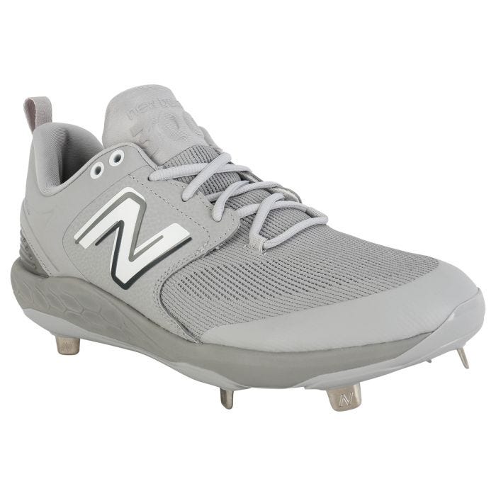 baseball cleats new balance