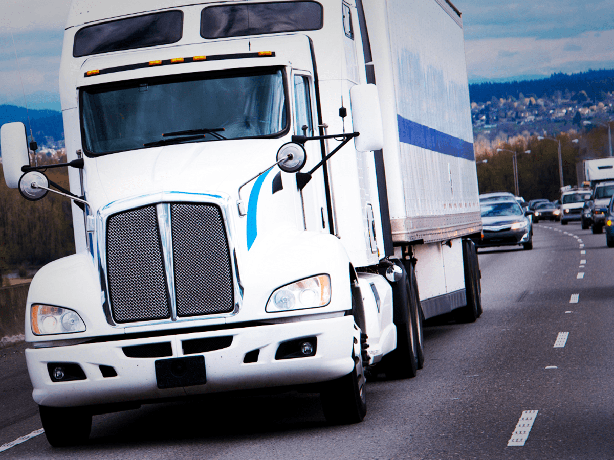 how much does truck drivers earn