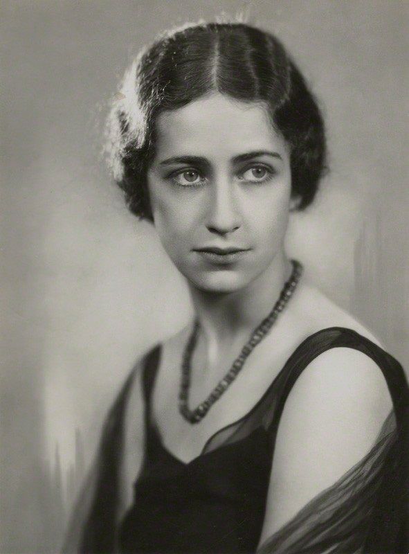 dame peggy ashcroft