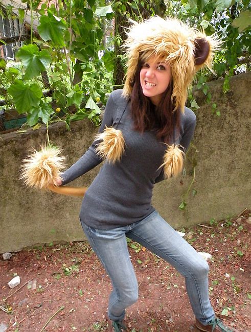 diy lion costume for adults