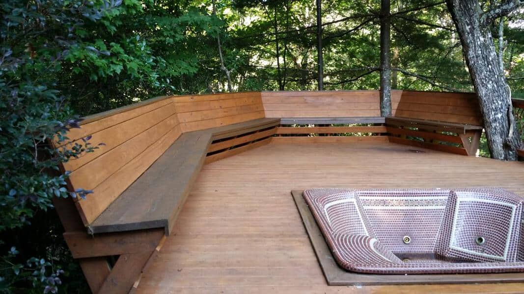 decks with benches instead of railings