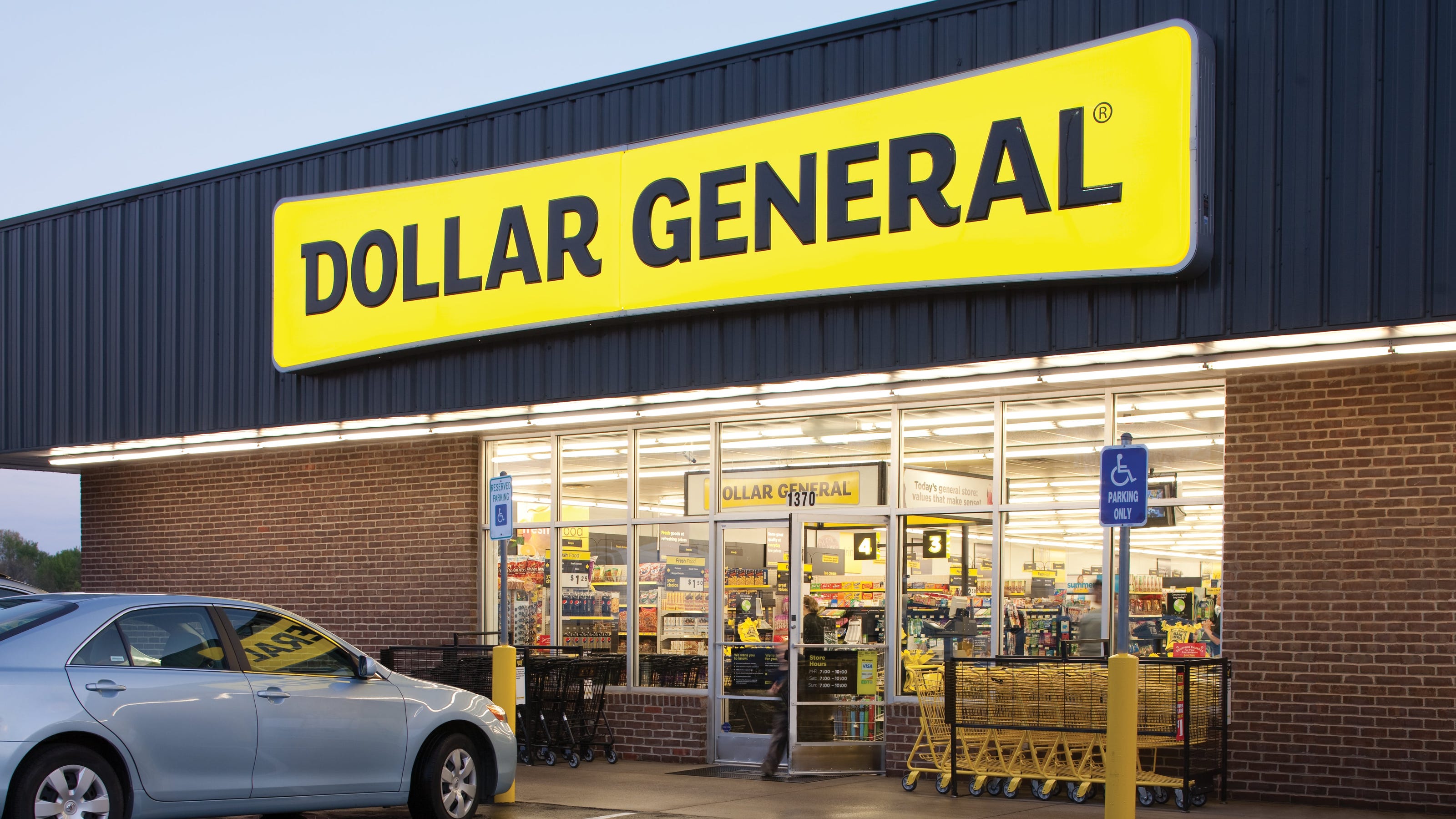 dollar general hours