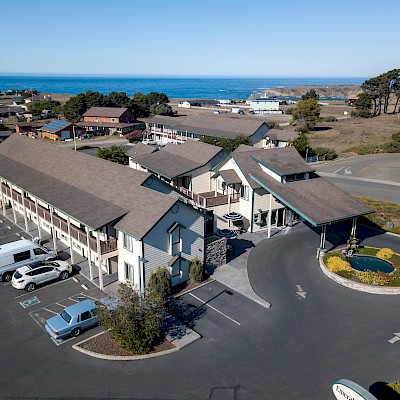 dolphin inn fort bragg