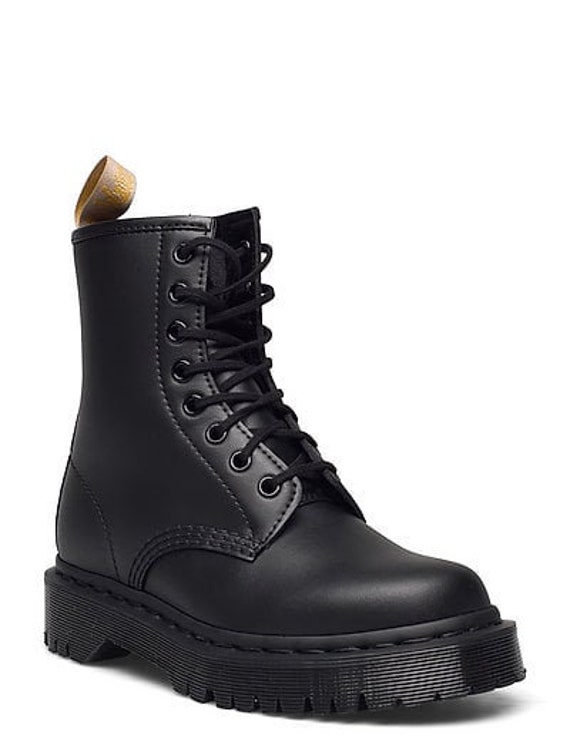 dr martens airway