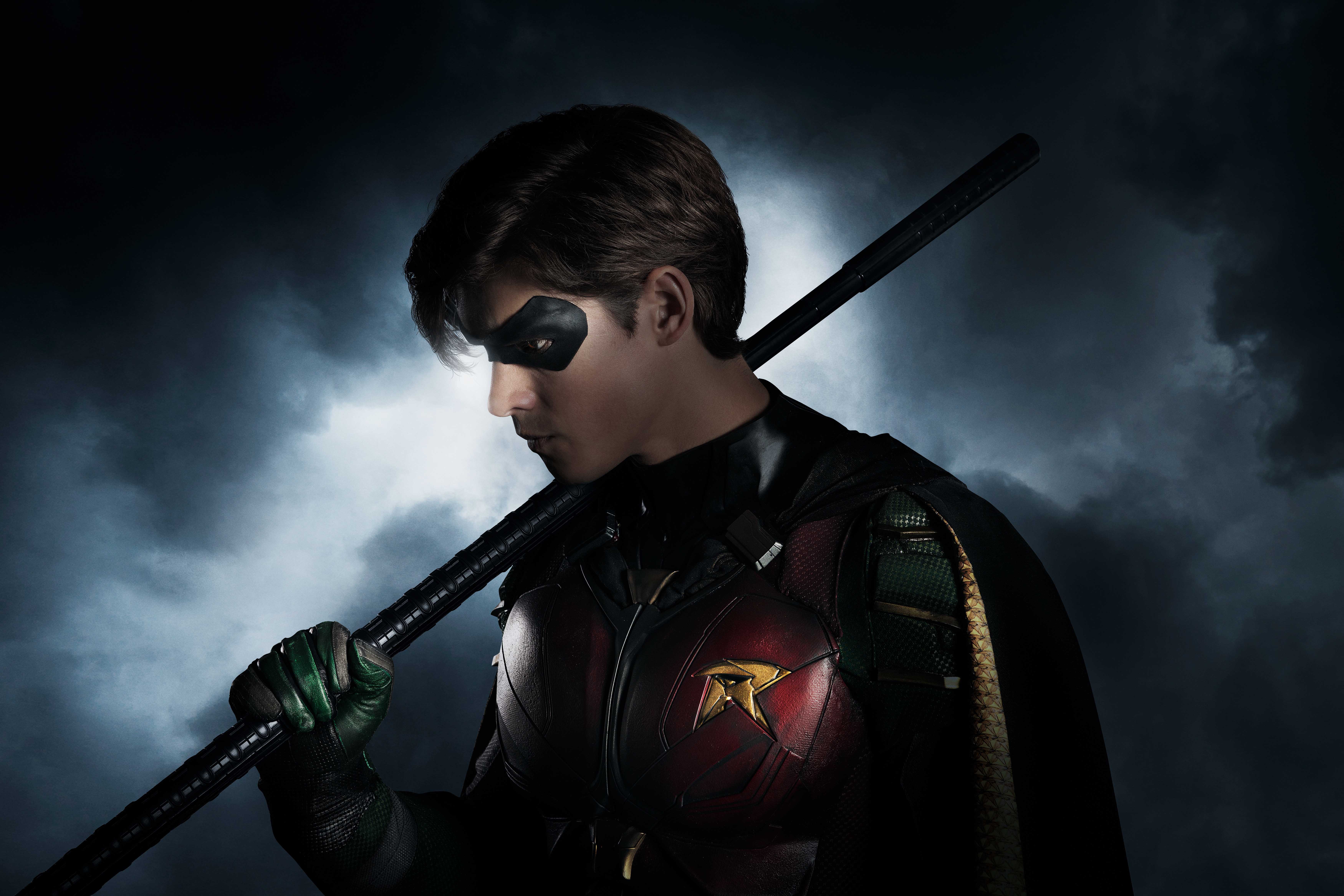 which robin is in titans