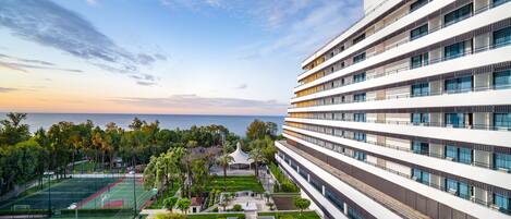 hotels in antalya city centre