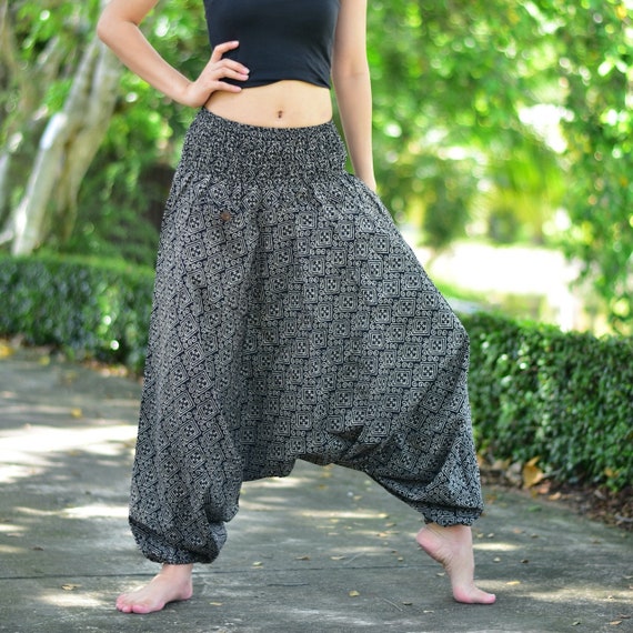 baggy thai pants