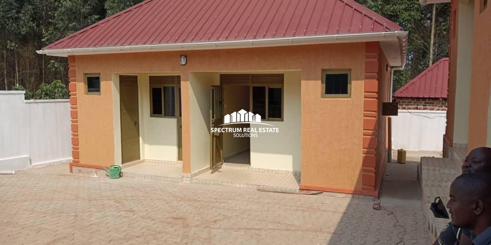 rent house in uganda