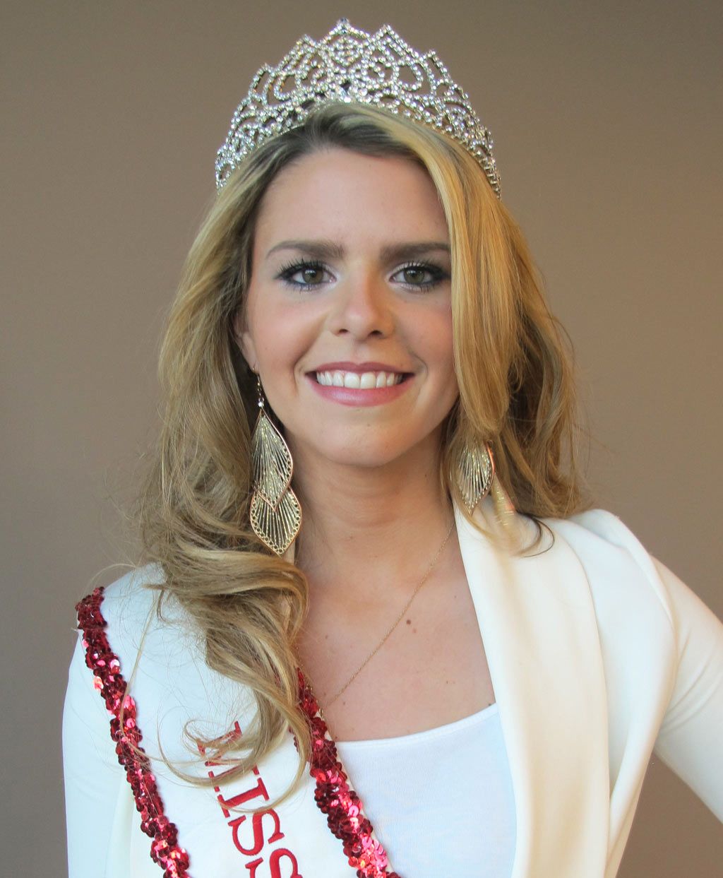 miss canada 2012 jacqueline