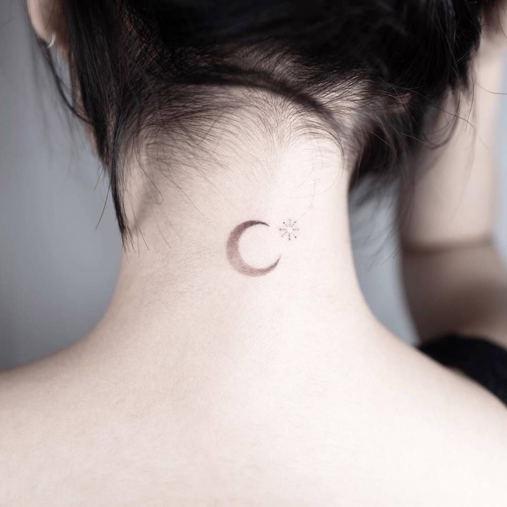 media luna tattoo