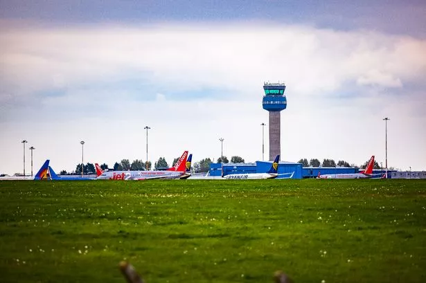 east midlands airport emergency landing today