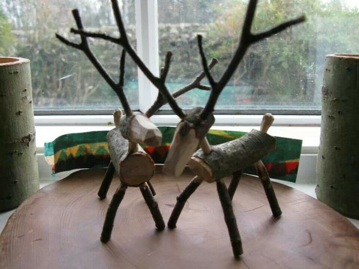 making reindeer from logs