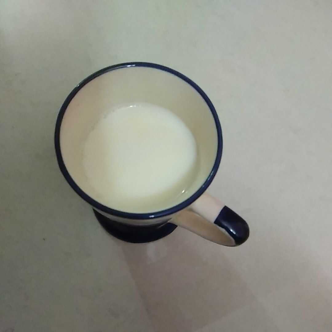 150 ml skim milk calories