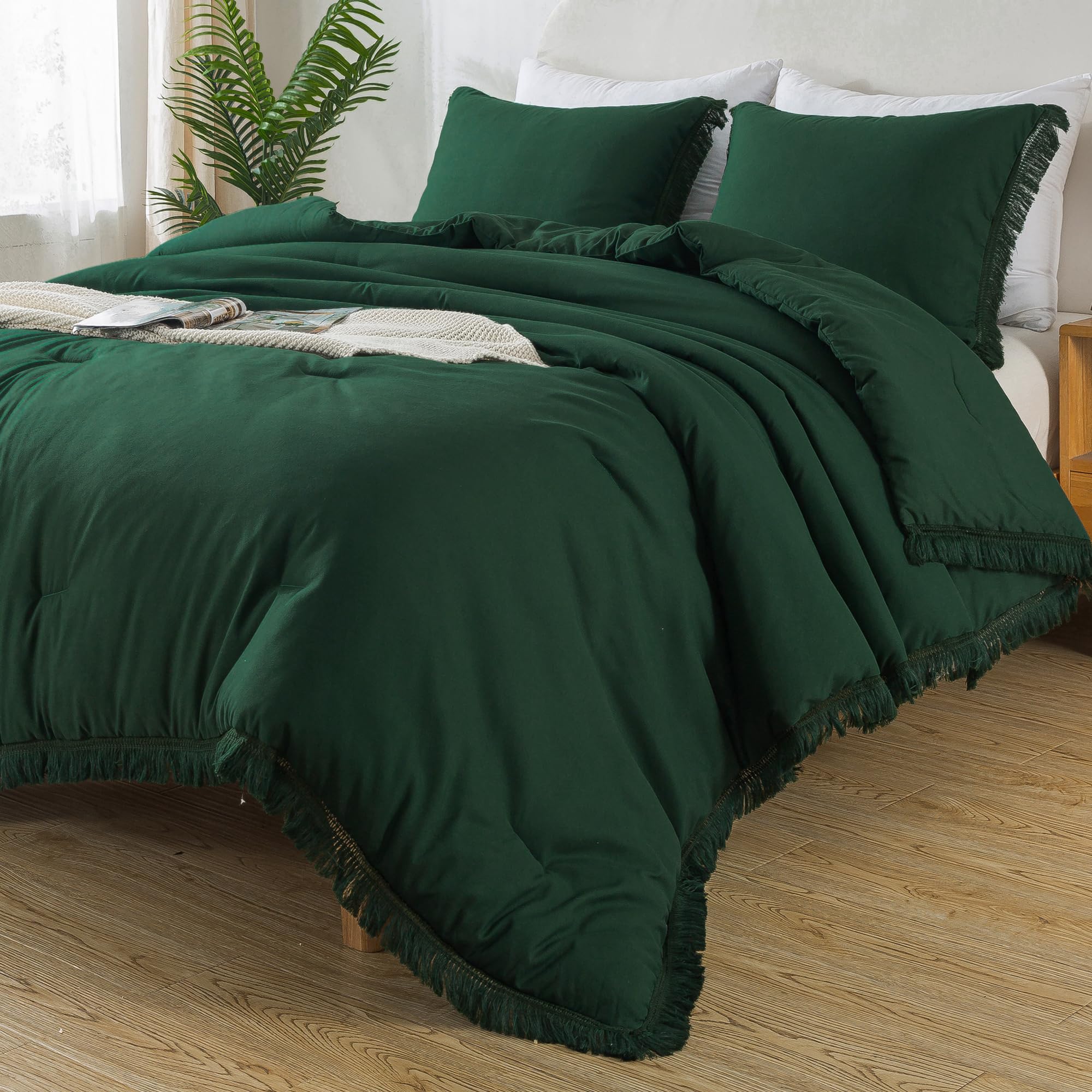 emerald green bed linen