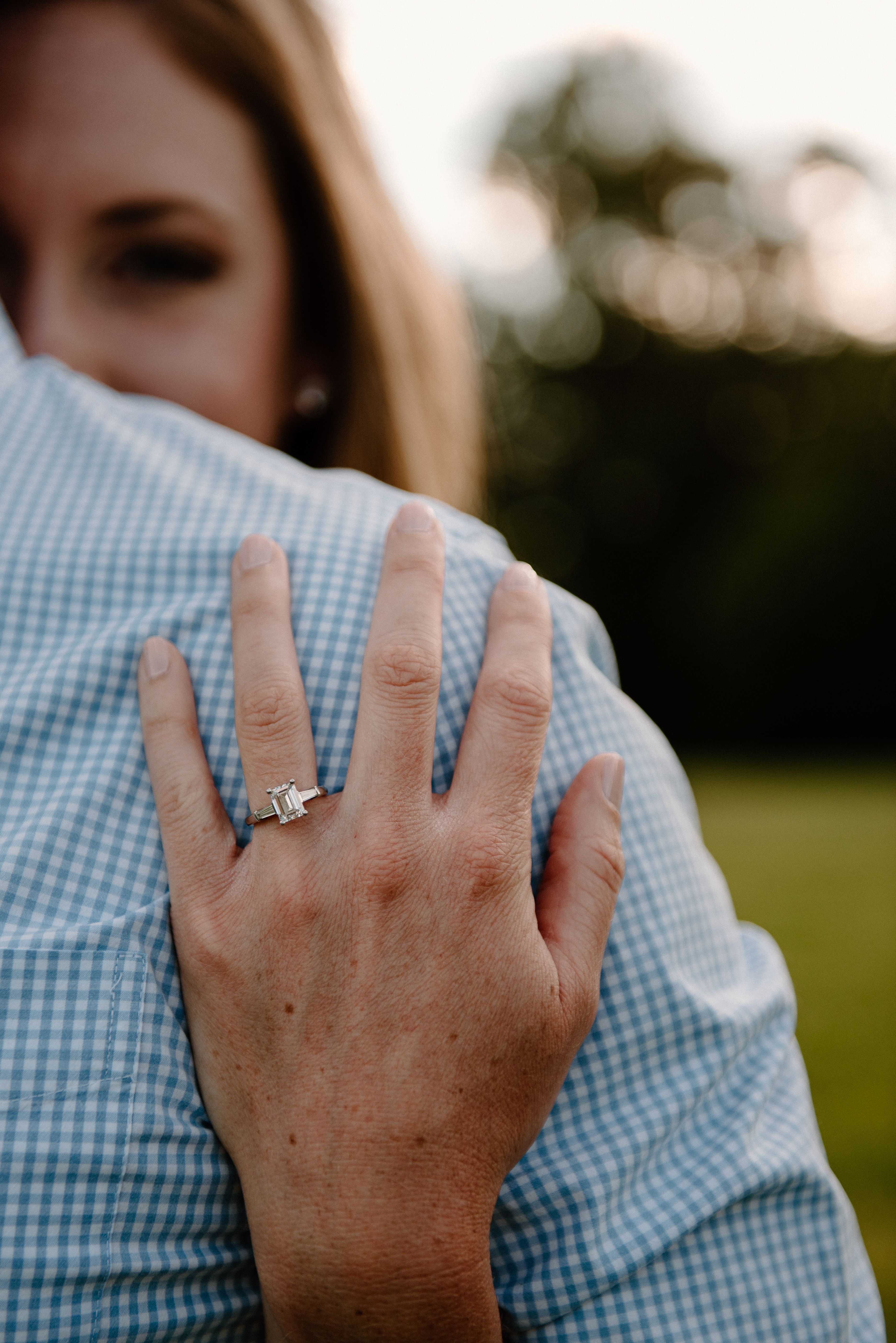 engagement ring photo poses