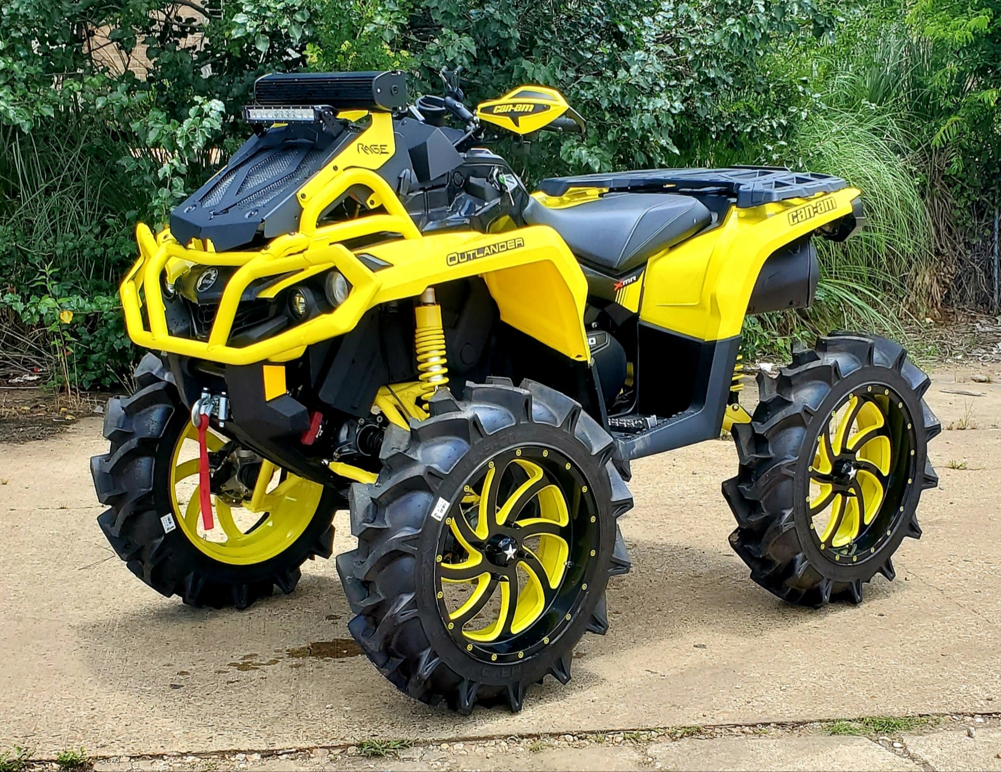 can am outlander