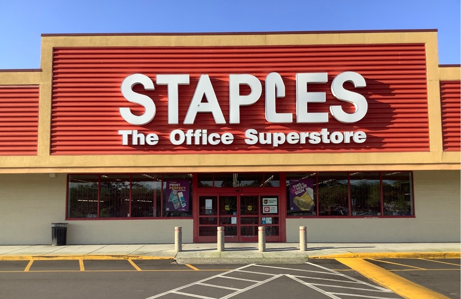 staples stores near me