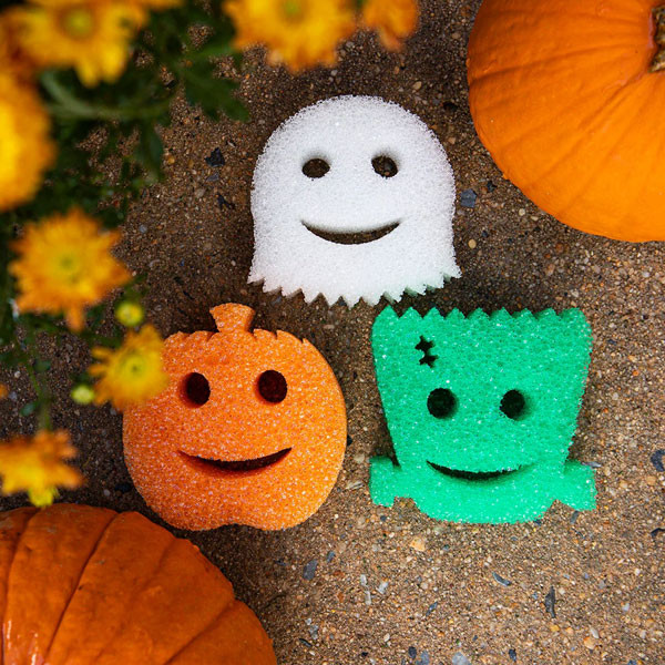 halloween scrub daddy