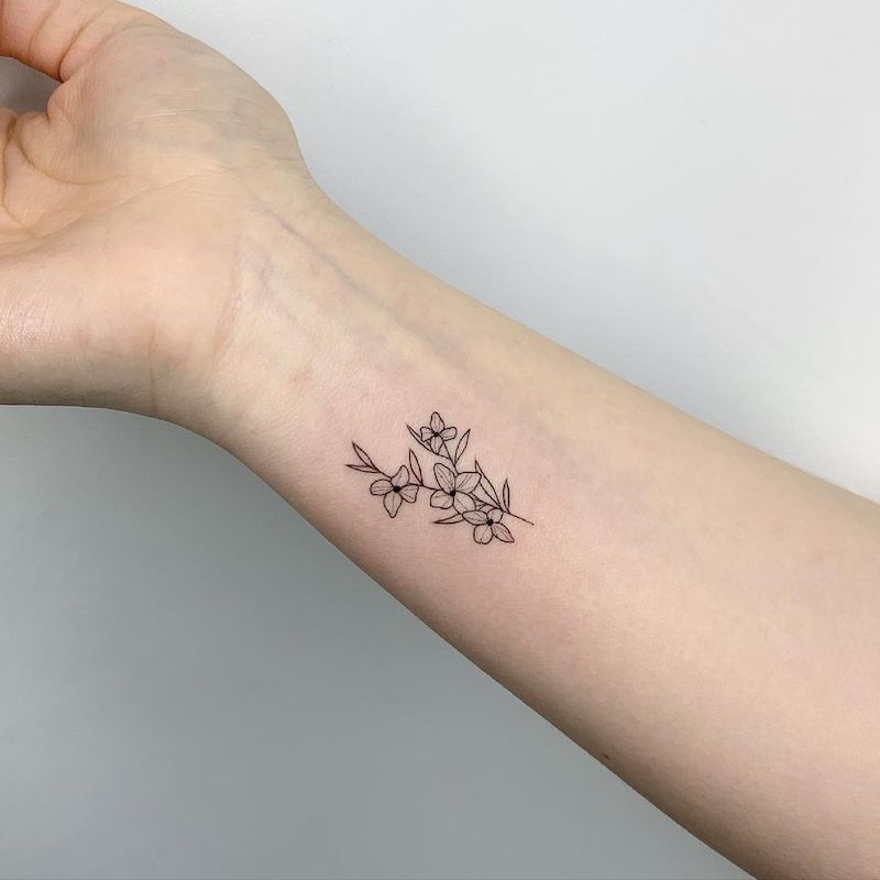 small tattoos for womens wrists