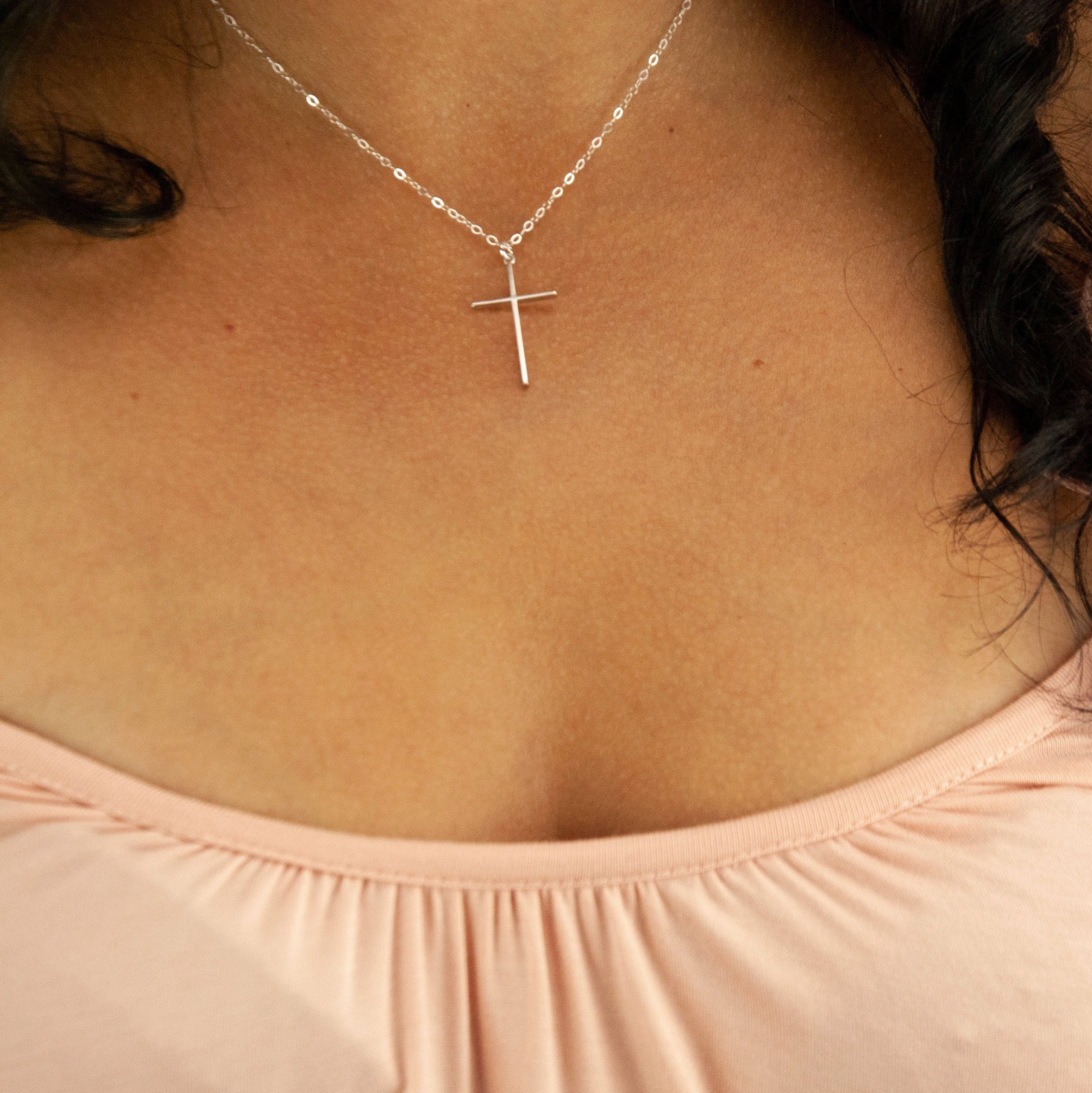 female cross necklace