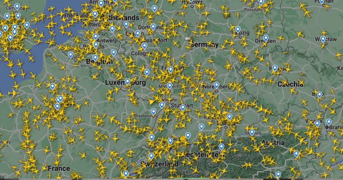 flight status map live