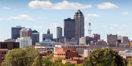 flights from des moines to st louis