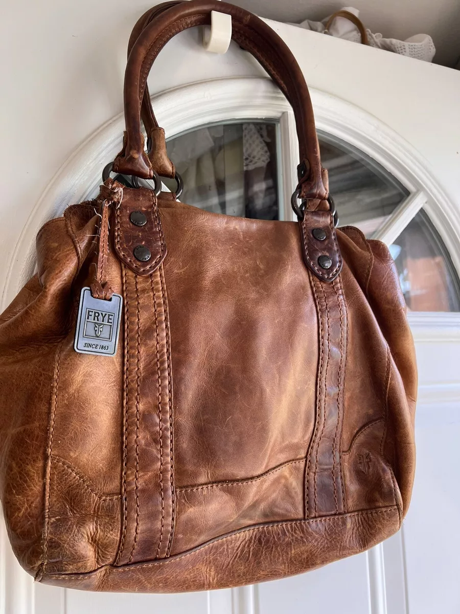 frye pocketbooks