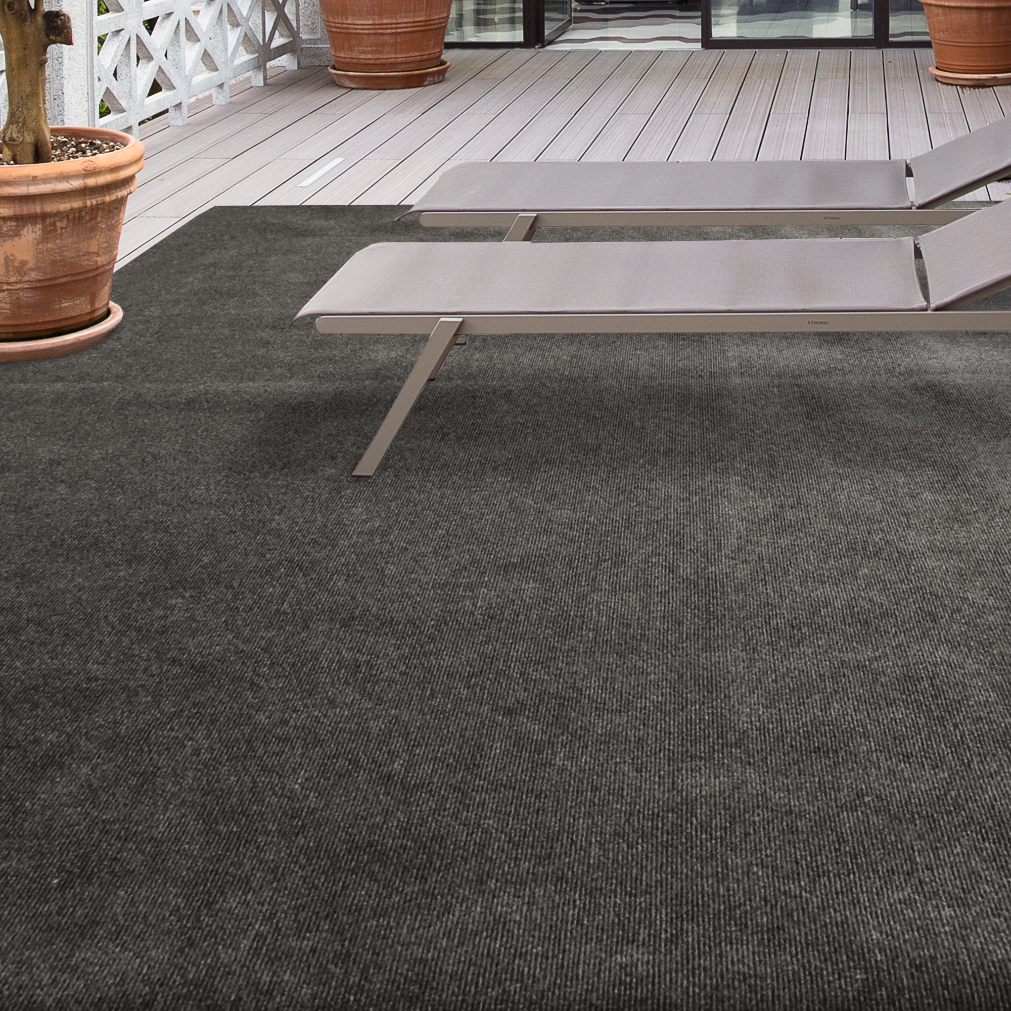 grey outdoor carpet