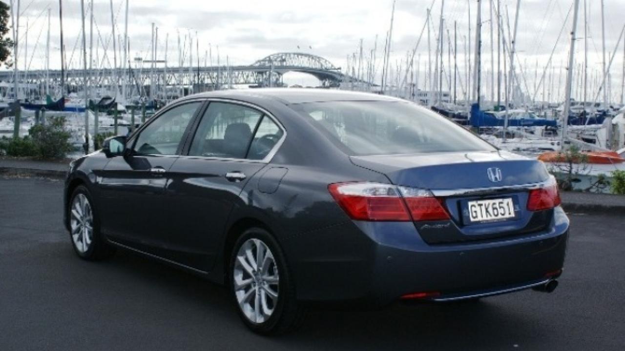 honda accord 2013 euro