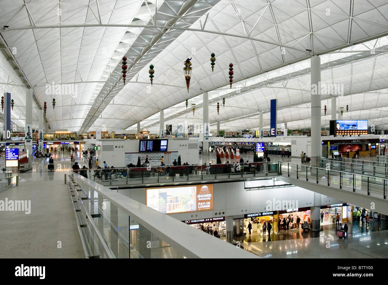 hong kong international airport departure