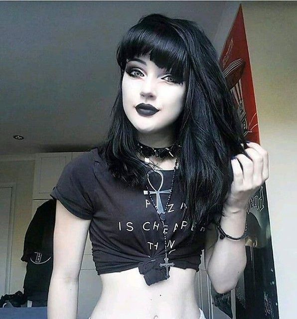 hot goth chicks