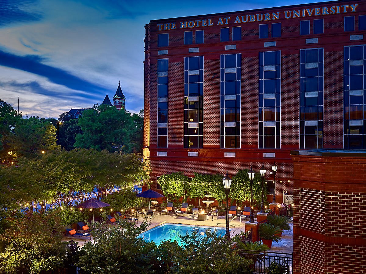 hotels in auburn