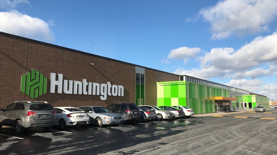 huntington bank louisville ohio