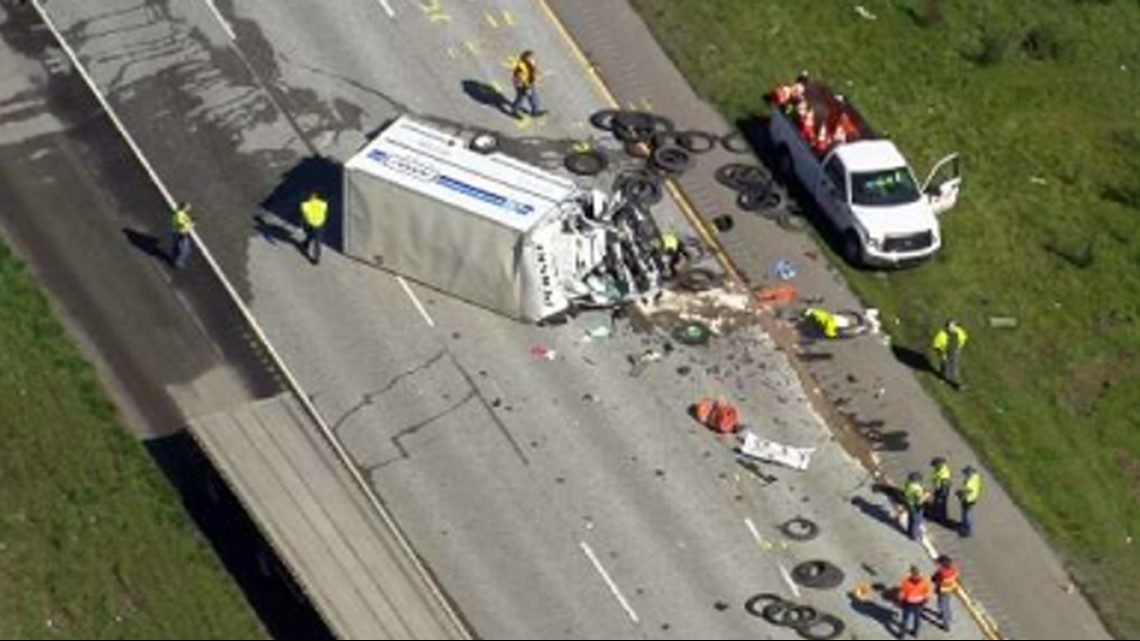 i5 accident today washington