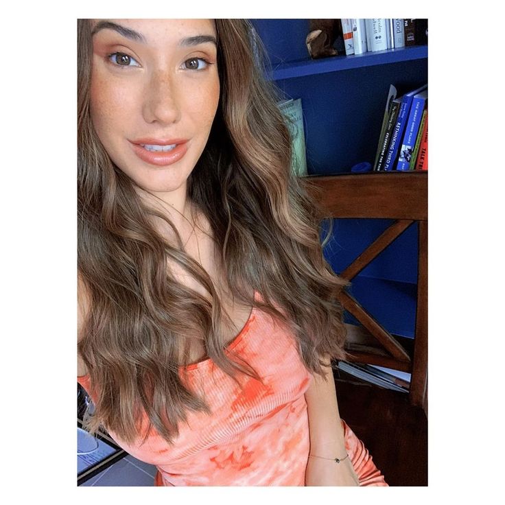 instagram eva lovia