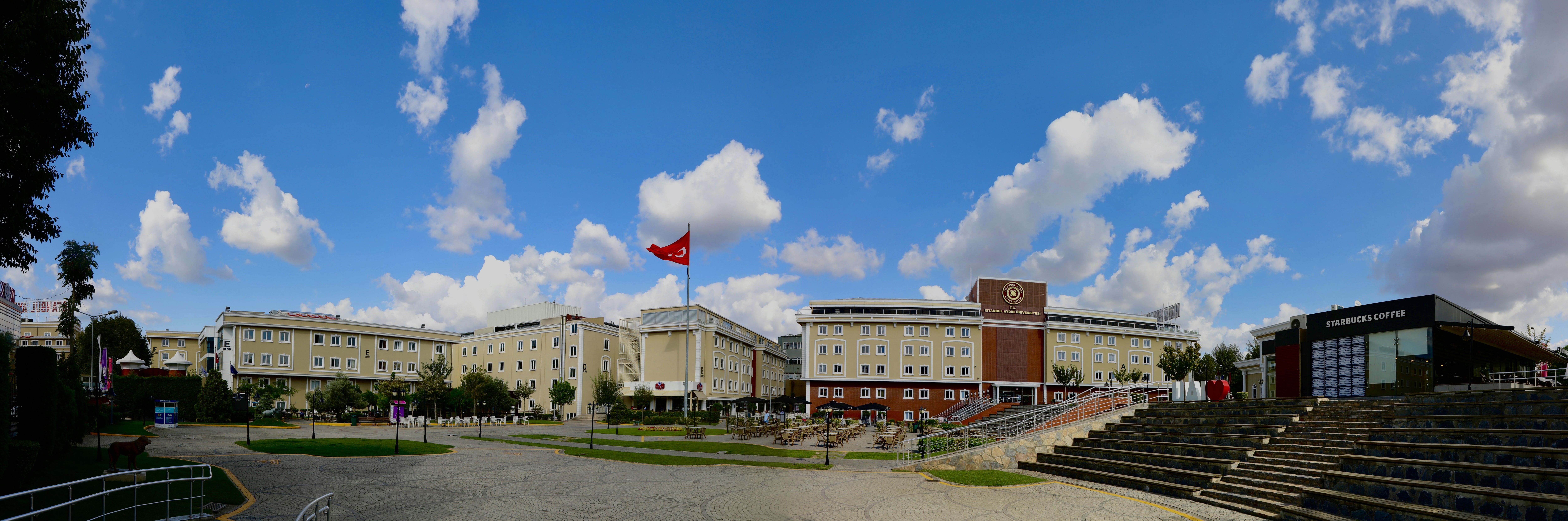 istanbul aydin university