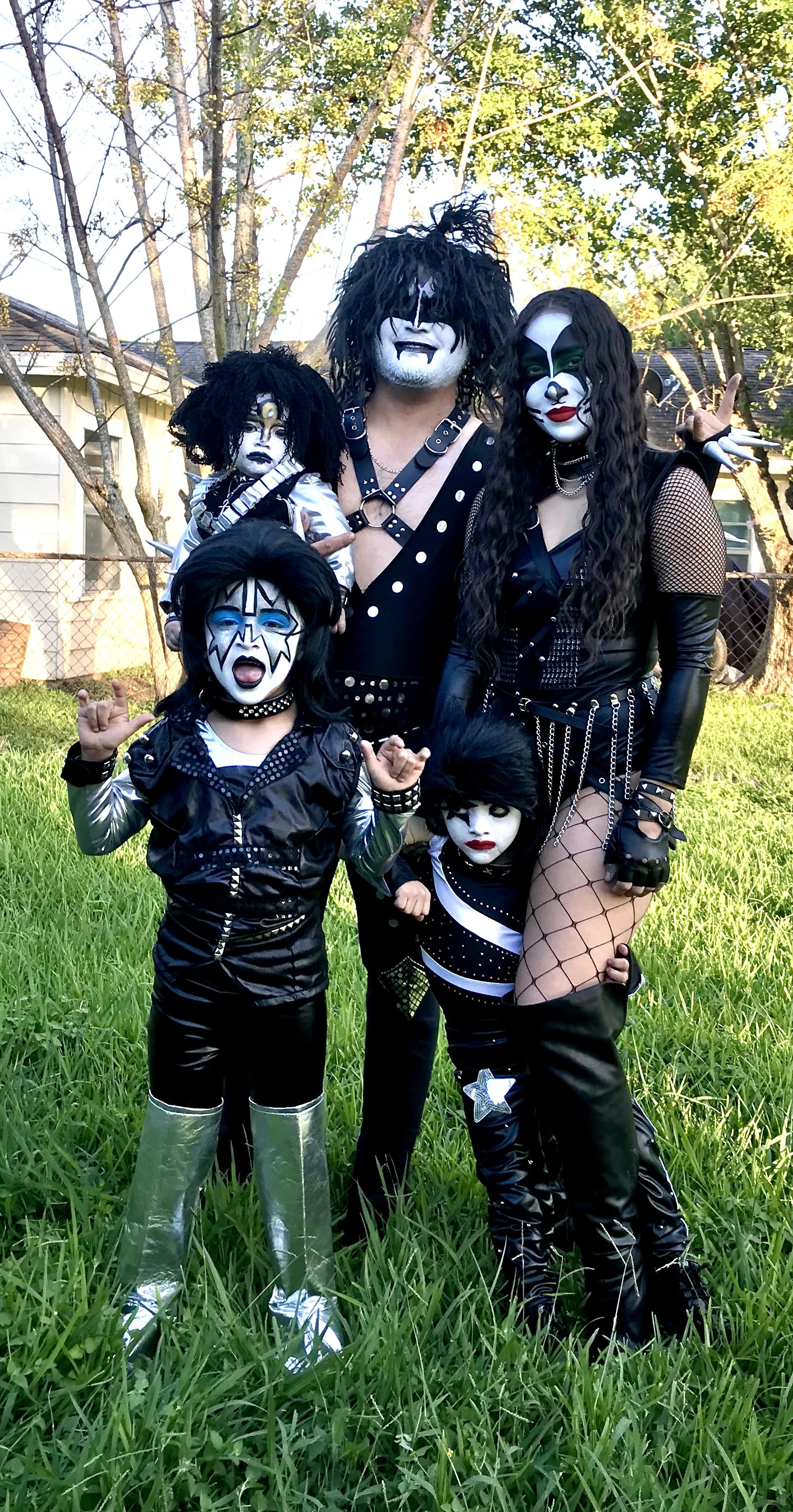 kiss halloween outfit