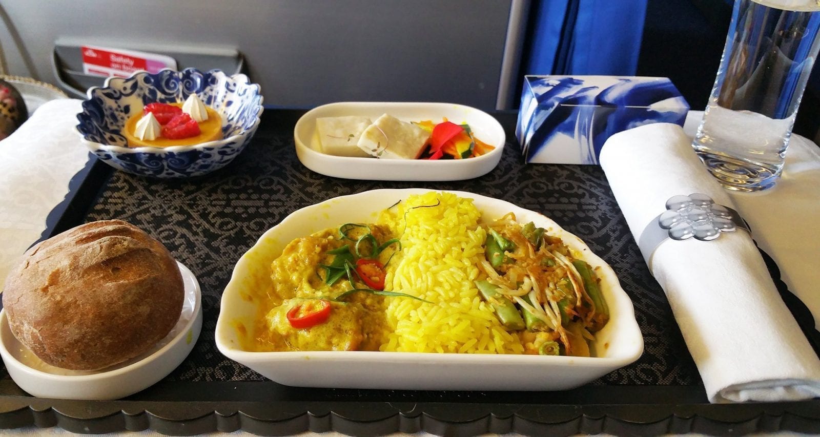 klm economy class meals