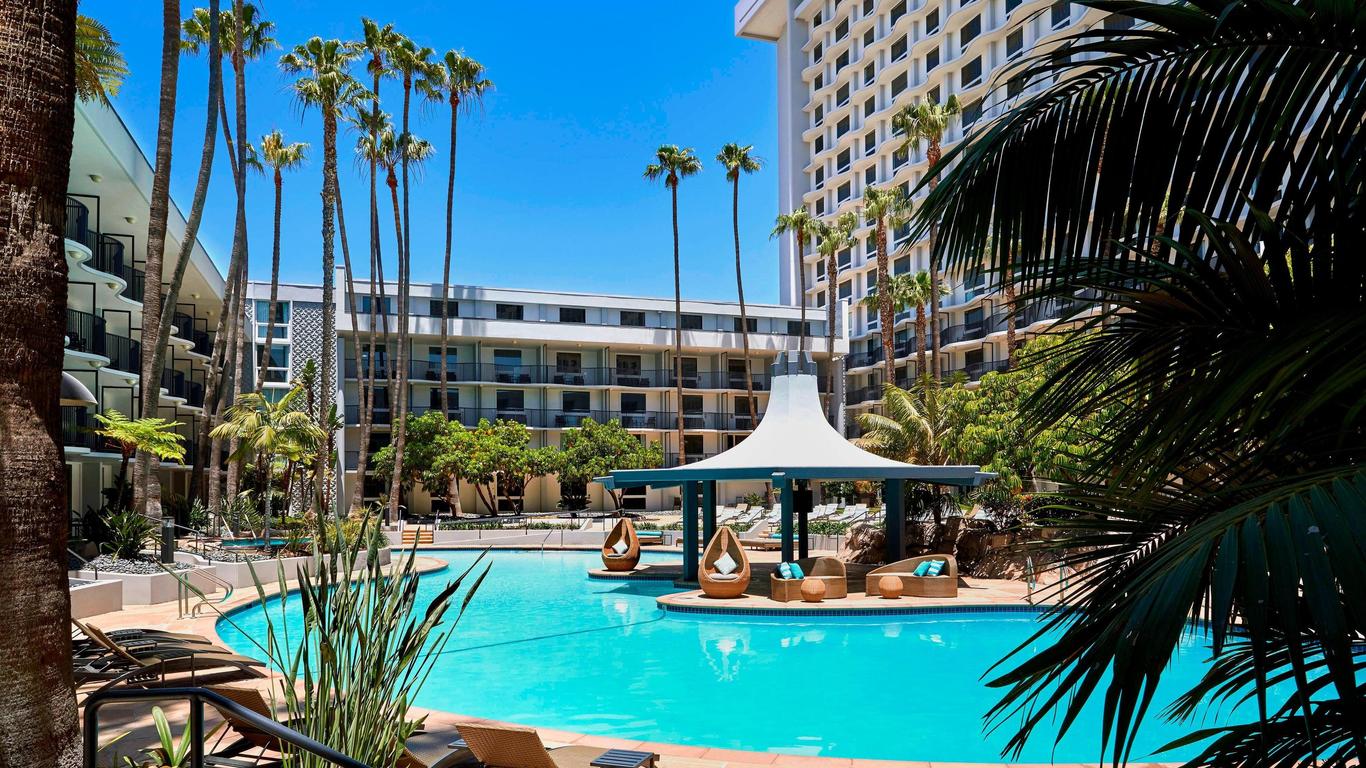 lax los angeles hotels