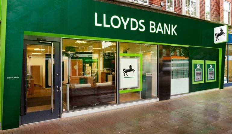 lloyds bank near me