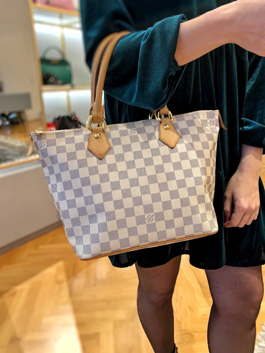 louis vuitton saleya pm