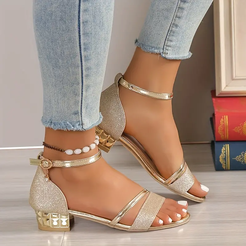 low heel sandals canada