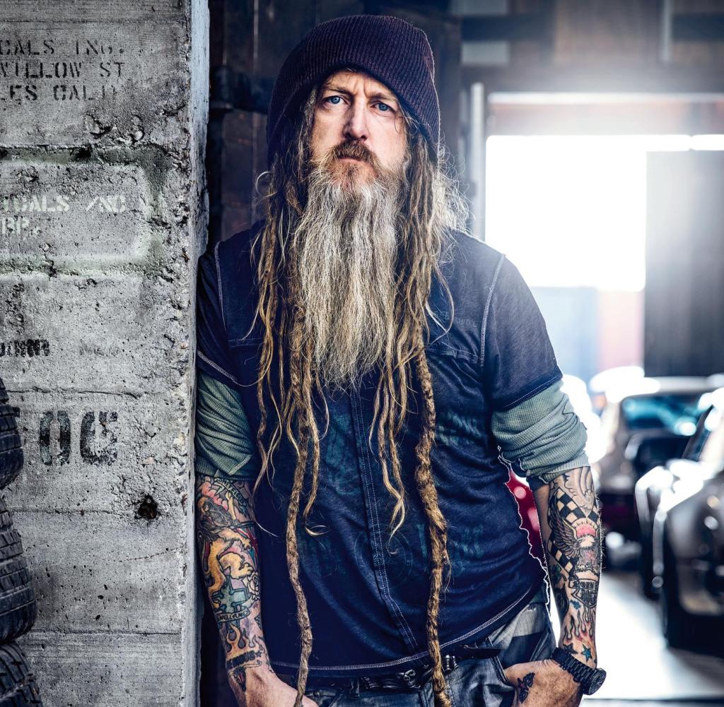 magnus walker net worth