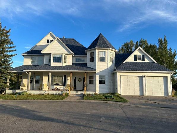 magrath alberta real estate