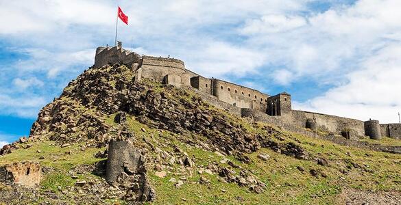 mersin kars kalesi