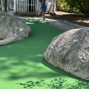 mini golf narragansett