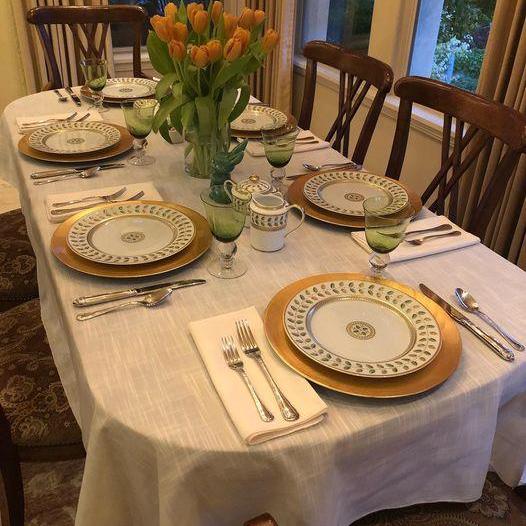 oval table cloths