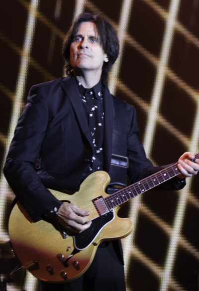 paul mccartney band members 2009 tour